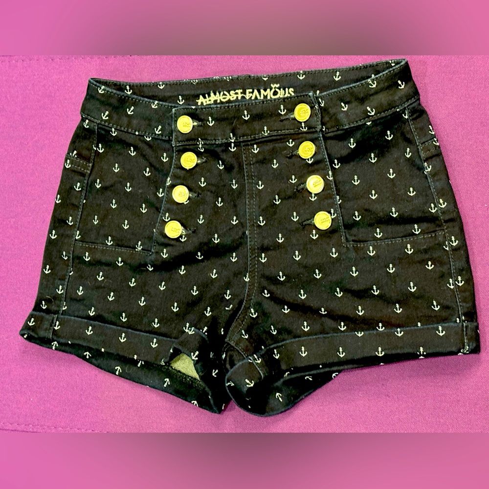 Almost Famous High Waist Sailor Anchor Shorts - Size 3
